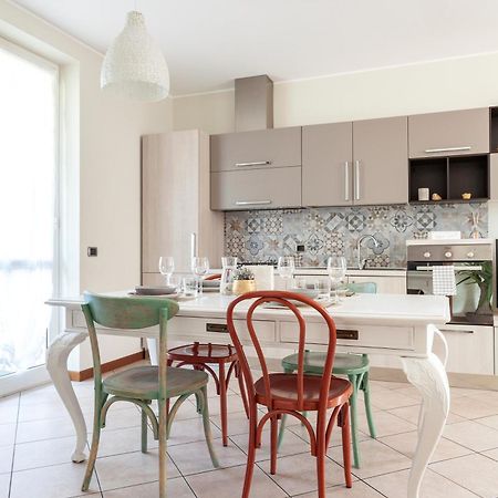 Apartment Misiadele Carnago Екстериор снимка