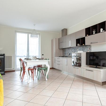 Apartment Misiadele Carnago Екстериор снимка