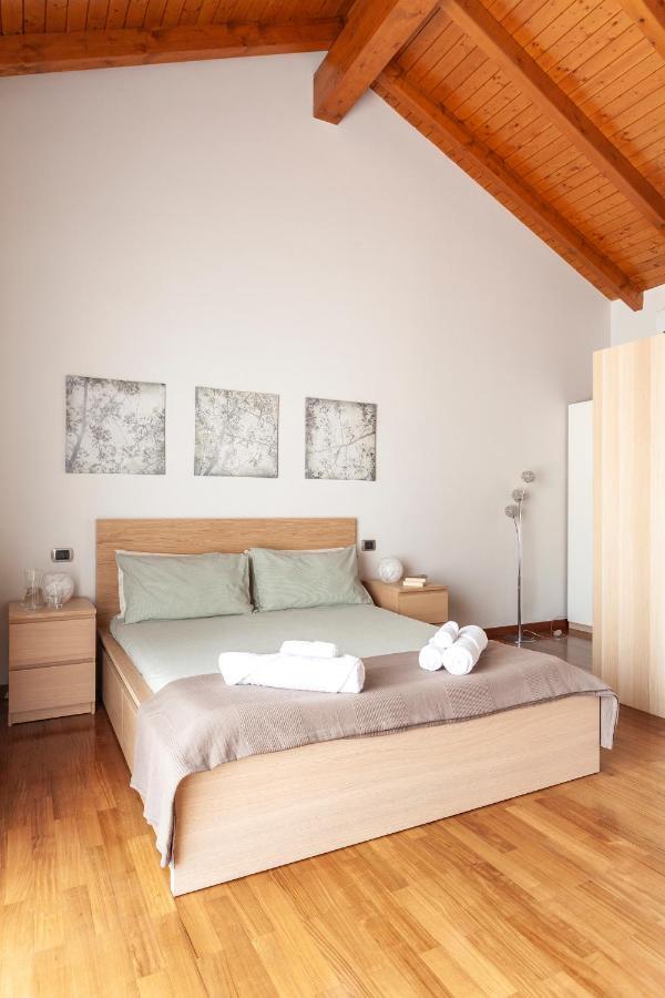 Apartment Misiadele Carnago Екстериор снимка