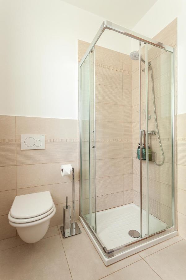 Apartment Misiadele Carnago Екстериор снимка