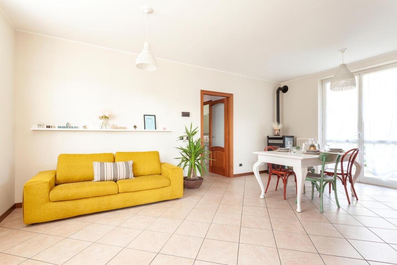Apartment Misiadele Carnago Екстериор снимка
