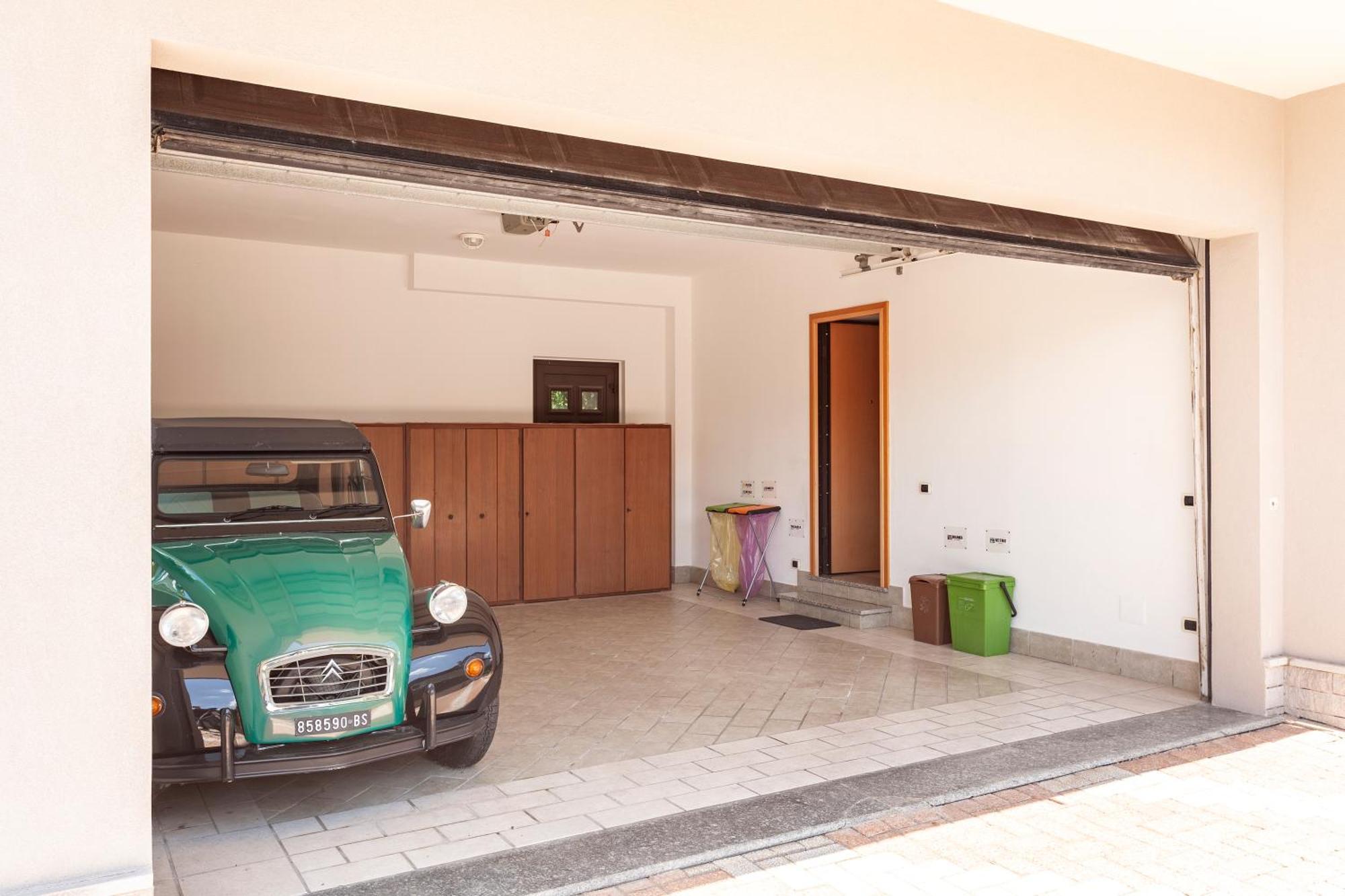 Apartment Misiadele Carnago Екстериор снимка