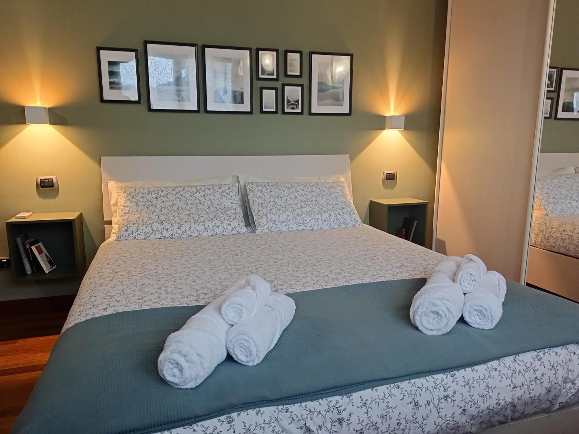 Apartment Misiadele Carnago Екстериор снимка